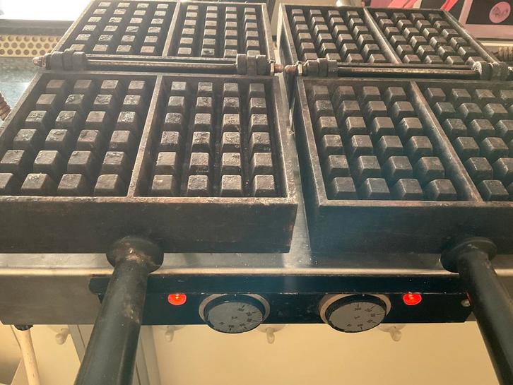 Profecionele DUBBELE wafelijzer MATT, Electroménager, Gaufriers, Utilisé, Enlèvement