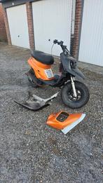 Ruilen voor een auto, ik tel er 3500 bij, Fietsen en Brommers, Scooters | Piaggio, Ophalen, Zo goed als nieuw
