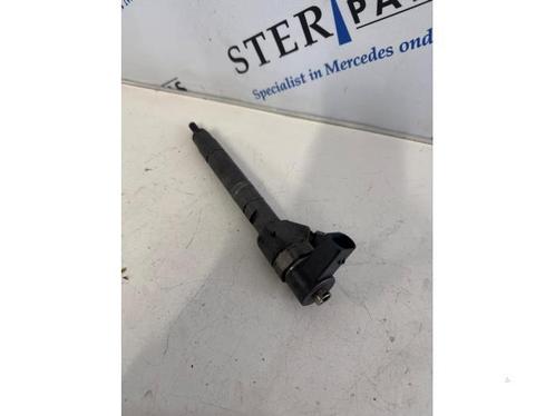 Verstuiver (diesel) van een Mercedes E-Klasse, Auto-onderdelen, Brandstofsystemen, Mercedes-Benz, Gebruikt, 3 maanden garantie