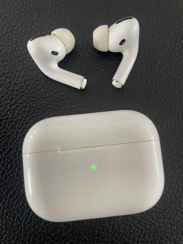 Apple AirPods Pro 1e generatie beschikbaar voor biedingen