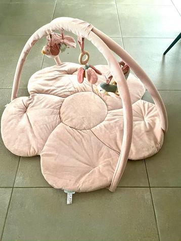 Little Dutch Activiteitenspeelmat beschikbaar voor biedingen