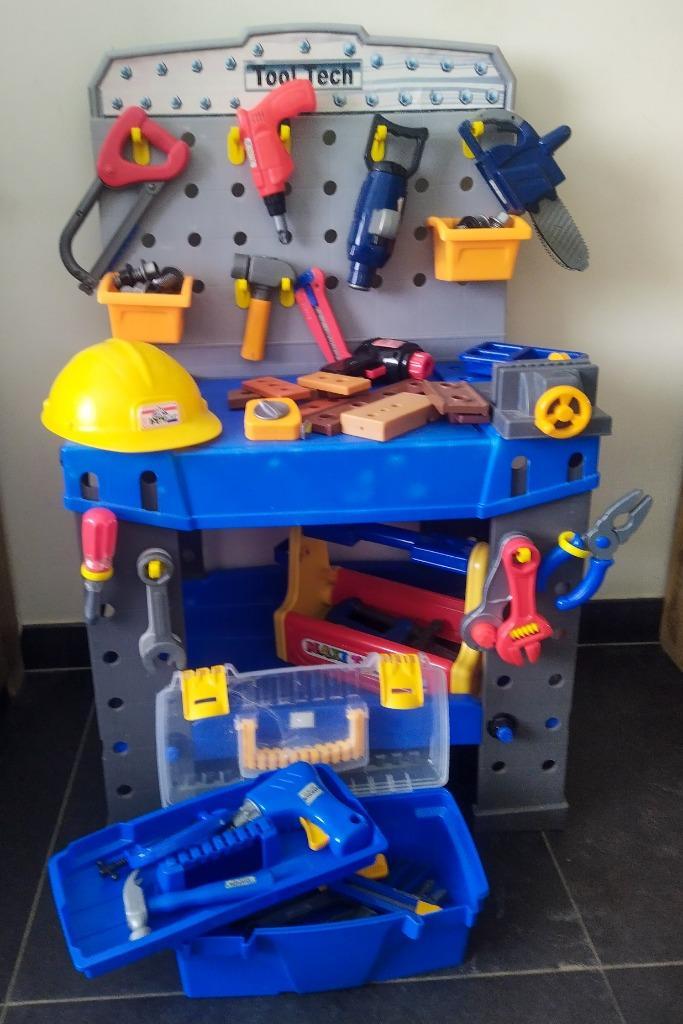 Werktafel met veel gereedschap, Kinderen en Baby's, Speelgoed | Overig, Ophalen