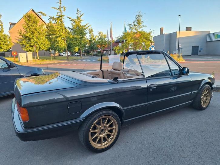 BMW E30 CABRIO 325I, Auto's, BMW, Particulier, 3 Reeks, Radio, Benzine, Cabriolet, Handgeschakeld, Beige, Beige, Leder, Achterwielaandrijving