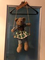 Nounours vintage fille peut être suspendue, Maison & Meubles, Accessoires pour la Maison | Décorations murale, Comme neuf