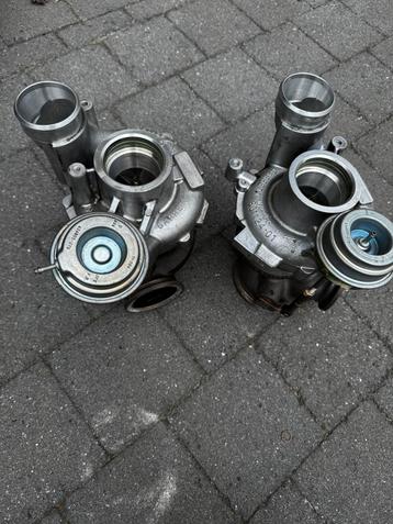 Origineel turbo voor bmw M5 en M6 beschikbaar voor biedingen