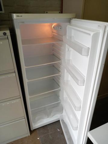 Proline 240 liter koelkast in perfecte staat.  De koelkast w