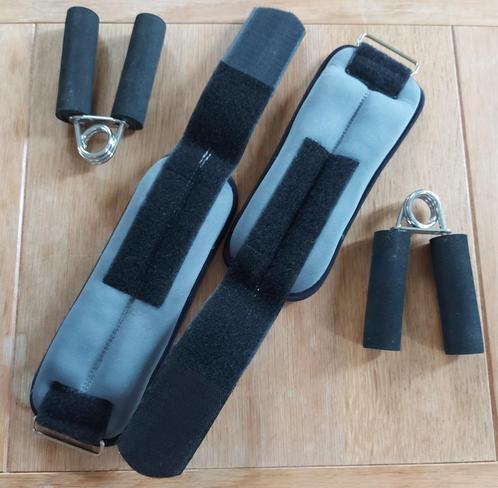 Fitness - set knijphalters en set gewichten, Sport en Fitness, Fitnessmaterialen, Zo goed als nieuw, Overige typen, Ophalen of Verzenden
