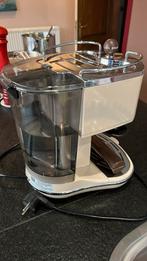 Koffiemachine Delonghi, Elektronische apparatuur, Koffiezetapparaten, Ophalen, Zo goed als nieuw, Koffiemachine, Gemalen koffie