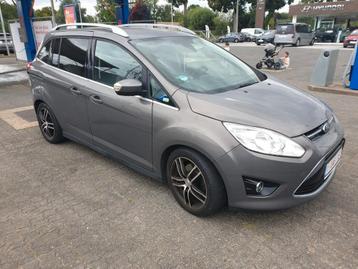 Ford grand C Max 7zit van 2015  beschikbaar voor biedingen