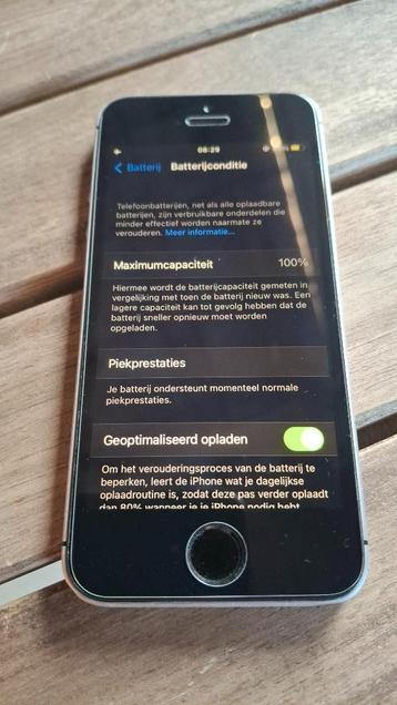 iPhone SE 32GB beschikbaar voor biedingen