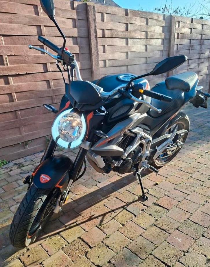 Neco NC-N01 125cc – Naked bike – Zeer nette staat, Fietsen en Brommers, Brommers | Overige merken, Zo goed als nieuw, Ophalen