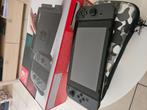 Nintendo switch V1 sous atmosphère + carte sd 256go, Ophalen of Verzenden, Gebruikt, Met games, Switch Original