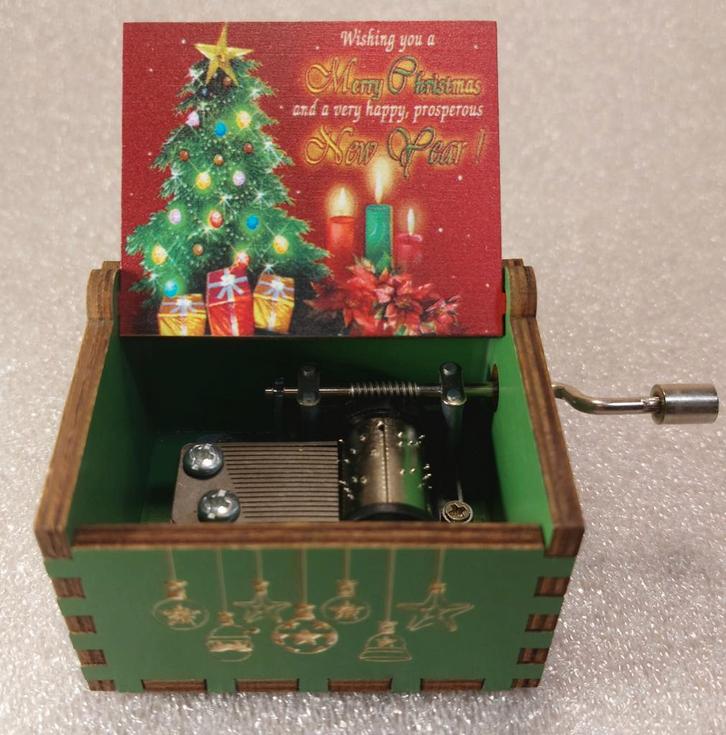 Divers petites boîtes à Musique en bois naturel gravées, Divers, Noël, Comme neuf, Enlèvement ou Envoi