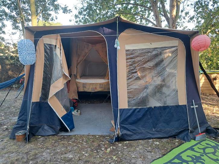 Gezocht: palen voor Trigano Odyssee, Caravans en Kamperen, Vouwwagens, Trigano, Ophalen