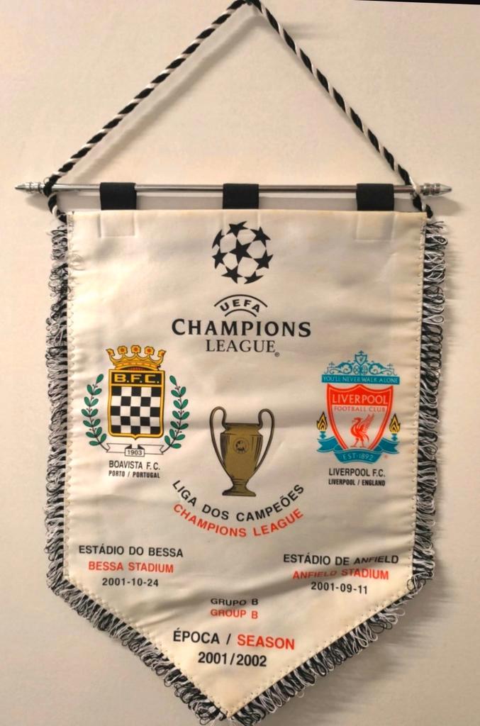 Liverpool - Boavista Portugal 2001-02 unieke vaan, Verzamelen, Sportartikelen en Voetbal, Spel, Ophalen of Verzenden