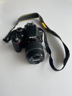 Nikon D3300 + lens 18-55mm, Audio, Tv en Foto, Foto | Cameratassen, Overige merken, Schoudertas, Zo goed als nieuw, Ophalen