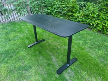 Bureau, Enlèvement, Réglable en hauteur, Comme neuf, Bureau