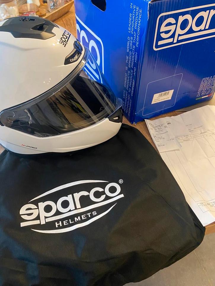 Casque sparco x-pro neuf !, Sport en Fitness, Karting, Nieuw, Helm of Handschoenen, Ophalen