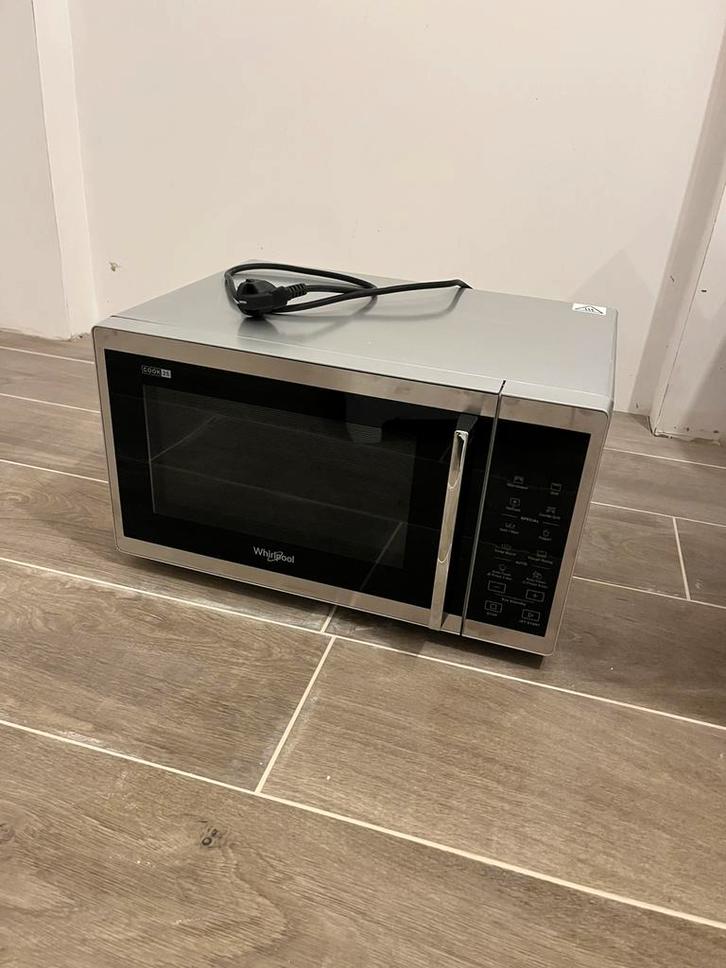 Micro golf oven NIEUW!!, Electroménager, Micro-ondes, Neuf, Autoportant, 45 à 60 cm, Croustillant, Four, Plaque tournante, Enlèvement ou Envoi