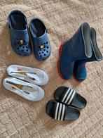 4 paires de chaussures pour enfants taille 32, Comme neuf, Enlèvement ou Envoi