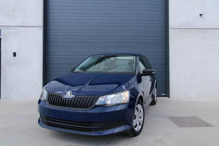 Skoda Fabia 1.0 | Airco | Carplay | Garantie, Auto's, Skoda, Bedrijf, Te koop, Fabia, ABS, Achteruitrijcamera, Airbags, Airconditioning