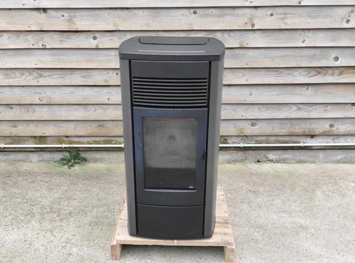 Plusieurs poêles à pellet occasion révisés et fonctionnels, Huis en Inrichting, Kachels, Gebruikt, Vrijstaand, Pelletkachel, Hout