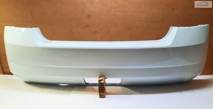 Achterbumper Skoda Fabia III 2015-2018 6V6807421, Auto-onderdelen, Carrosserie, Bumper, Skoda, Achter, Gebruikt, Ophalen of Verzenden