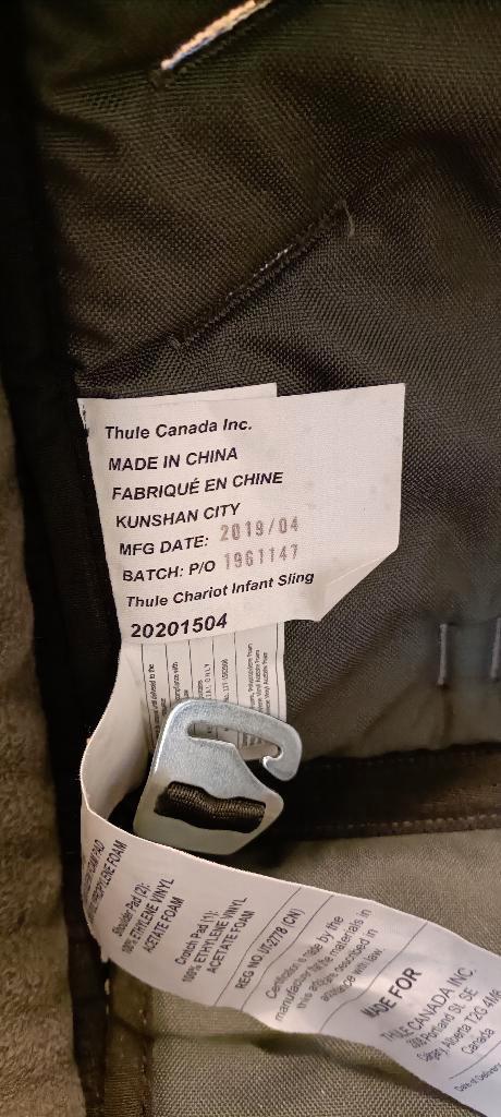 Thule Chariot Infant Sling, Fietsen en Brommers, Fietsaccessoires | Aanhangwagens en Karren, Gebruikt, Kinderkar, Minder dan 20 kg