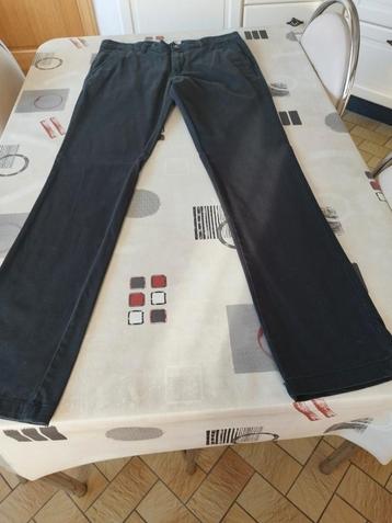 Zwarte broek Jack & Jones  beschikbaar voor biedingen