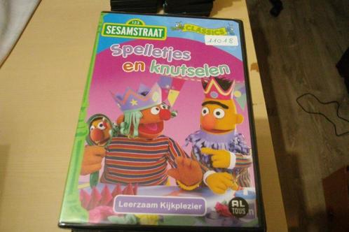 24 dvd's van de sesamstraat apart te verkrijgen, Cd's en Dvd's, Dvd's | Kinderen en Jeugd, Dieren, Ophalen of Verzenden