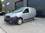Dacia Dokker 1.5 Diesel Airco / Navi gekeurd voor verkoop, Auto's, Bestelwagens en Lichte vracht, Stof, Zwart, Particulier, 2 zetels