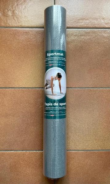 Grijze sportmat / yogamat 183cm X 61cm - NIEUW  beschikbaar voor biedingen