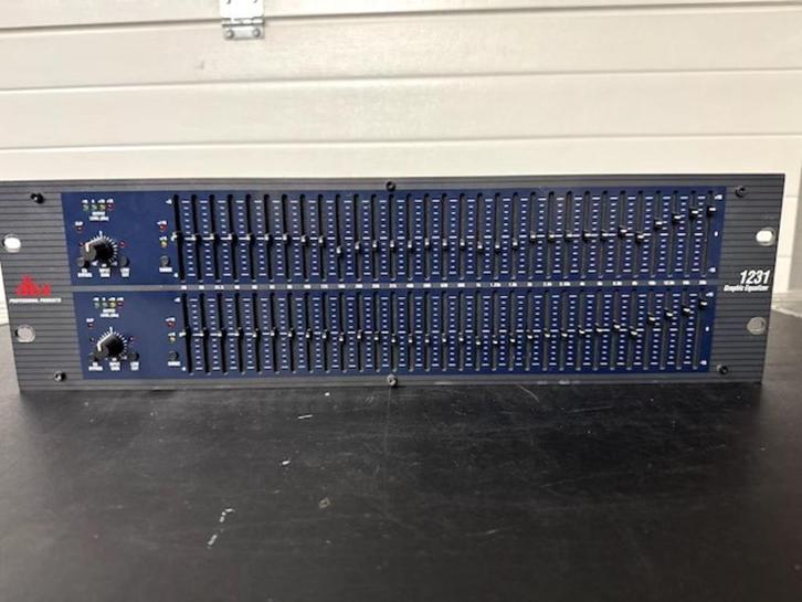 DBX 1231 dubbele grafische equalizer, Muziek en Instrumenten, Effecten, Zo goed als nieuw, Equalizer, Ophalen