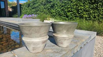 Bloempotten D&M beschikbaar voor biedingen