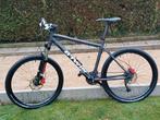 VTT B-Twin Rockrider 520, Fietsen en Brommers, Fietsen | Heren | Sportfietsen en Toerfietsen, Ophalen, 26 inch