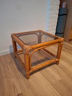 Vintage rotan bijzettafel, Huis en Inrichting, Ophalen, Glas