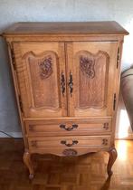 Louis xl  meubelkastje ( stevige kast van puur eik), Antiek en Kunst, Antiek | Meubels | Kasten, Ophalen