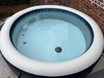 Jacuzzi Intex 6 personnes et des accessoires, Jardin & Terrasse, Jacuzzis, Comme neuf, Tapis de sol, Gonflable