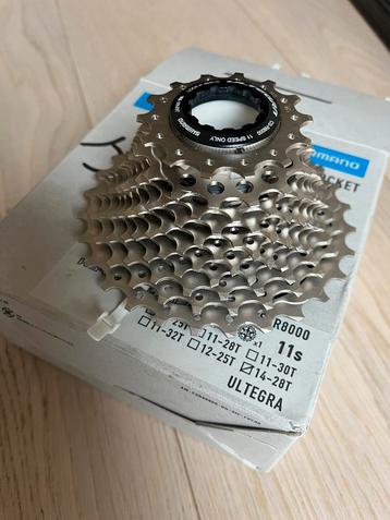 NEW Ultegra 11sp 14/28 cassette beschikbaar voor biedingen