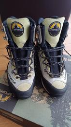 Berg Wandelschoenen, Sport en Fitness, Ophalen, Zo goed als nieuw, Schoenen