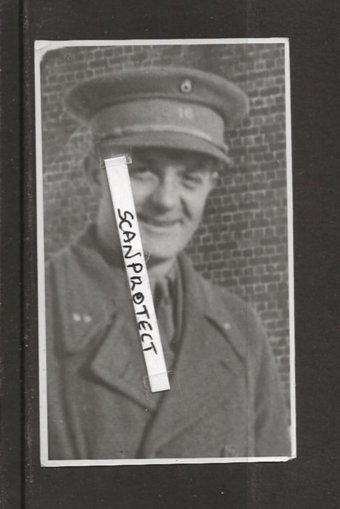 Foto-Doodsprentje-Oorlog-Lt-Fritz De Goeyse-Gesneuveld-Tielt, Verzamelen, Militaria | Tweede Wereldoorlog, Landmacht, Foto of Poster