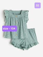 Blouse avec shorts, Enfants & Bébés, Vêtements enfant | Taille 104, Neuf, Enlèvement ou Envoi, Ensemble, H&m