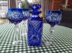 Blauwe kristallen Roemer met dop en 3 glazen op voet, Ophalen