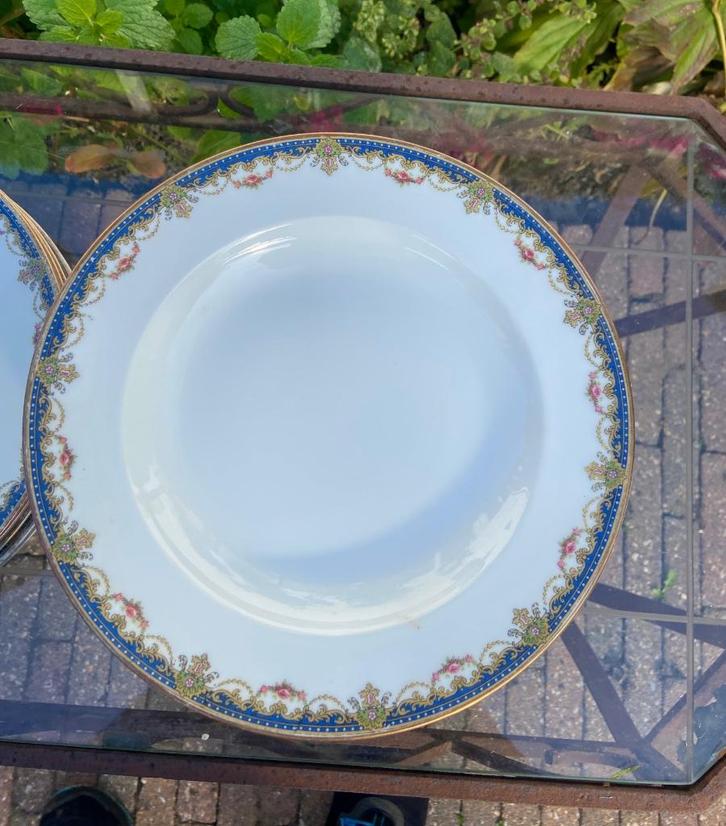 Limoges A. Lanternier servies  1890–1930   verguld porselein, Antiek en Kunst, Antiek | Porselein, Ophalen