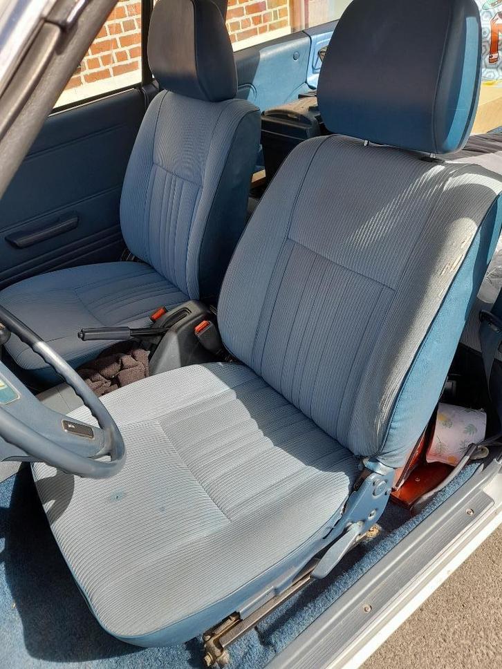sièges bleus Toyota recherchés, Autos : Pièces & Accessoires, Habitacle & Garnissage, Toyota, Enlèvement