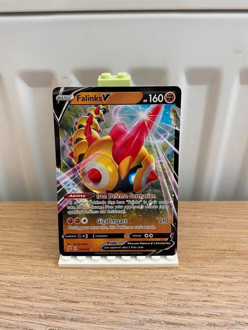 Falinks V 110/192 - Pokemon kaart, Hobby en Vrije tijd, Verzamelkaartspellen | Pokémon, Nieuw, Losse kaart, Foil, Ophalen of Verzenden