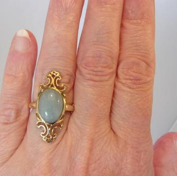 Nieuwe geelgouden ring met 4,5 ct. Aquamarijn beschikbaar voor biedingen