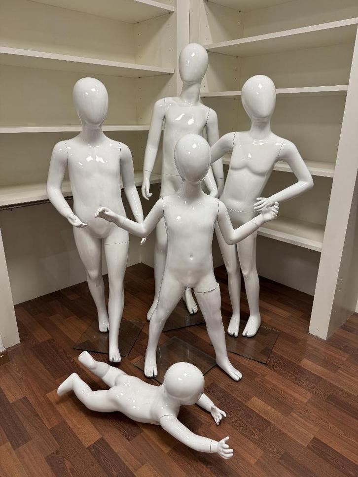 Wit gelakte paspop voor baby/kinderen — TBE, Zakelijke goederen, Kantoor en Winkelinrichting | Winkel en Inventaris, Ophalen