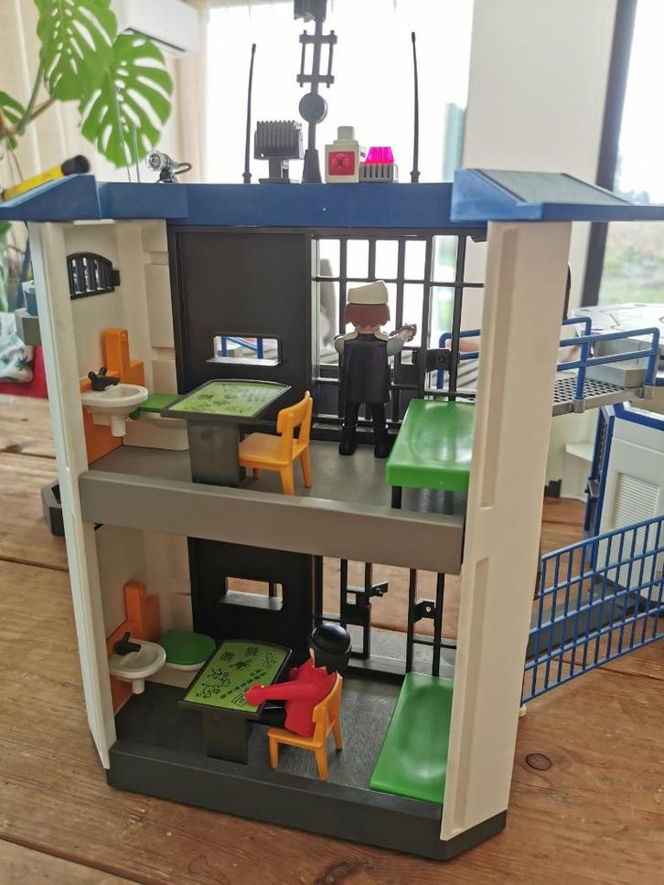 Playmobil politiekazerne, Kinderen en Baby's, Speelgoed | Playmobil, Gebruikt, Complete set, Ophalen