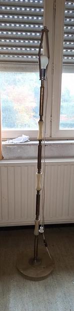 Staanlamp in onyx, Huis en Inrichting, Lampen | Vloerlampen, Ophalen